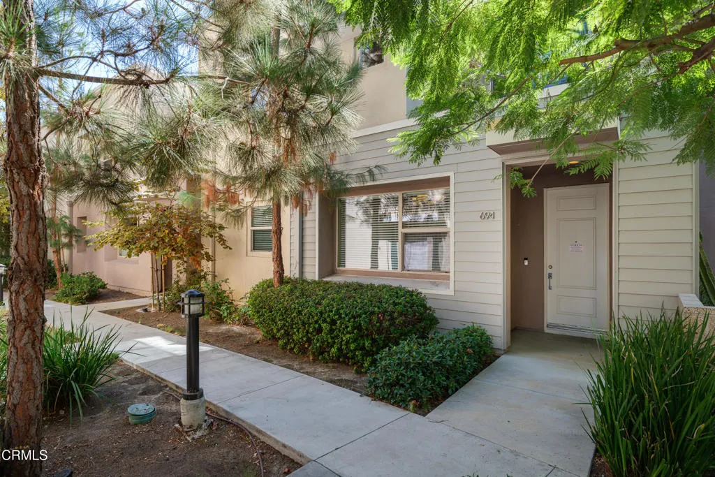 694 Colorado Circle, Carson, California 90745 home-pic-33